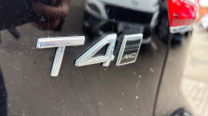 Volvo Xc40 2.0 T4 Momentum 5dr AWD Geartronic Petrol Estate